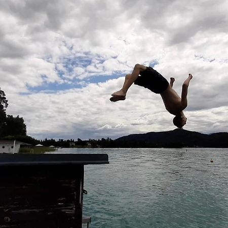 Apartamento Seehaus Hochauer Direkter Seezugang Woerthersee Pörtschach am Wörthersee Exterior foto